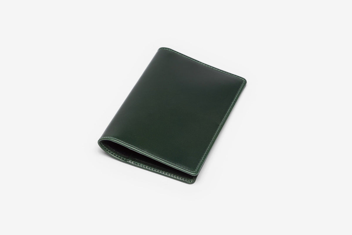 Passport Holder in Green