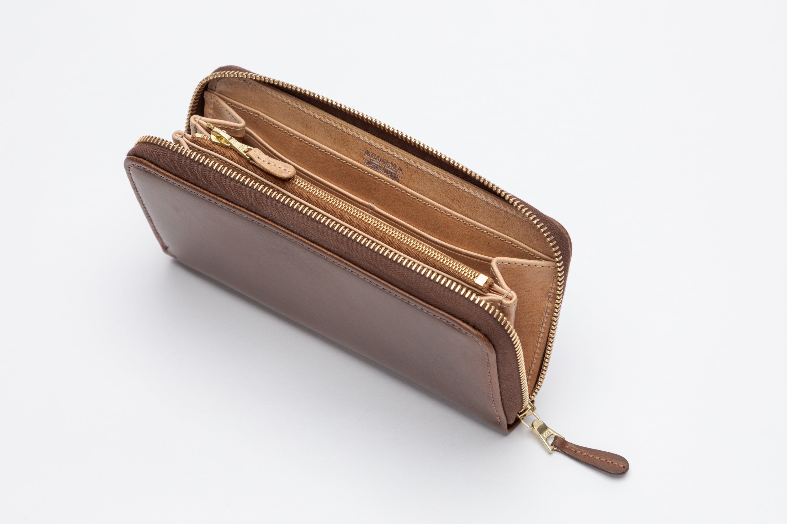 The Ascot Vintage Leather Purse