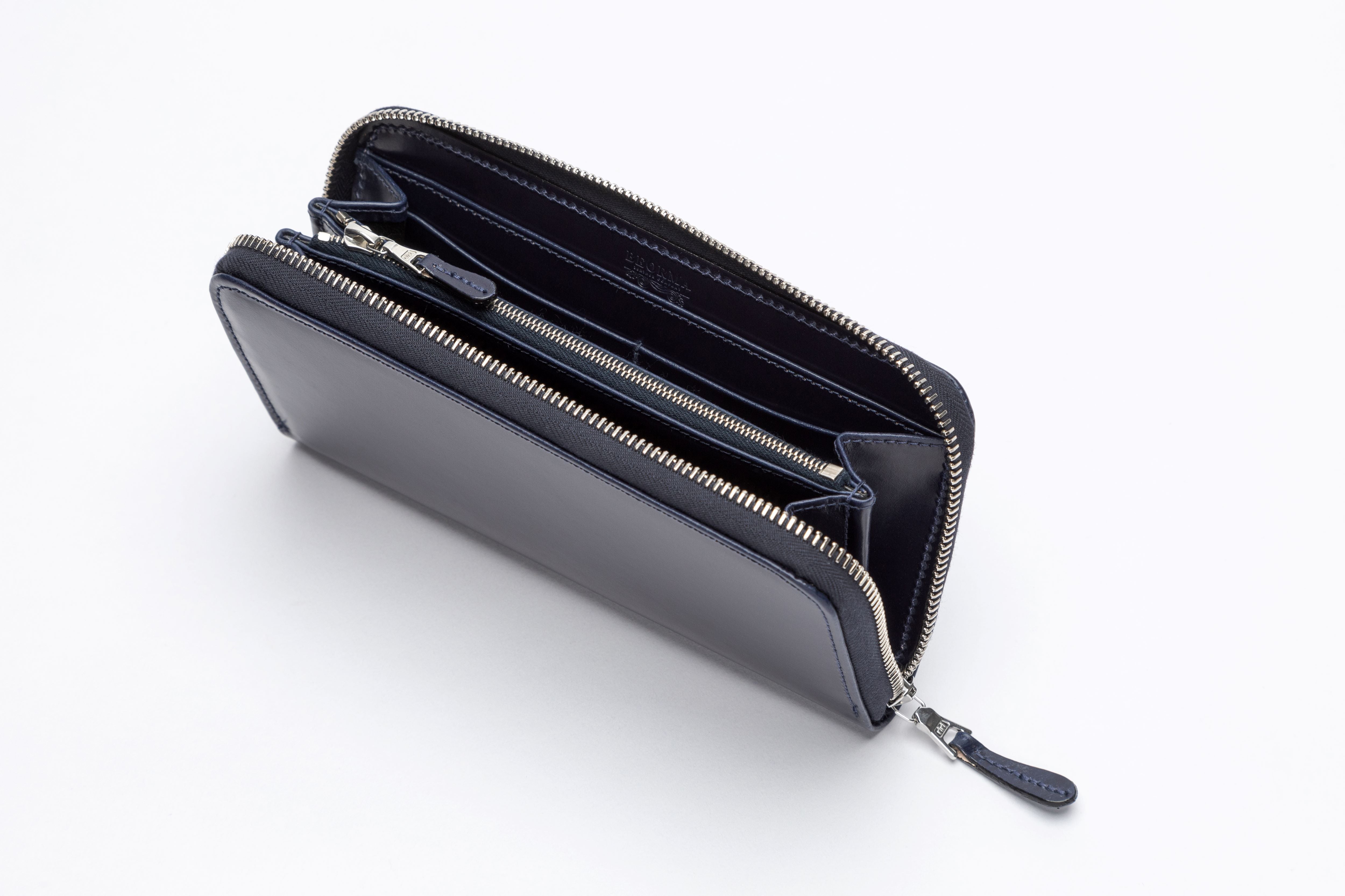 THE BRIDLE ASCOT ZIP ROUND LEATHER PURSE