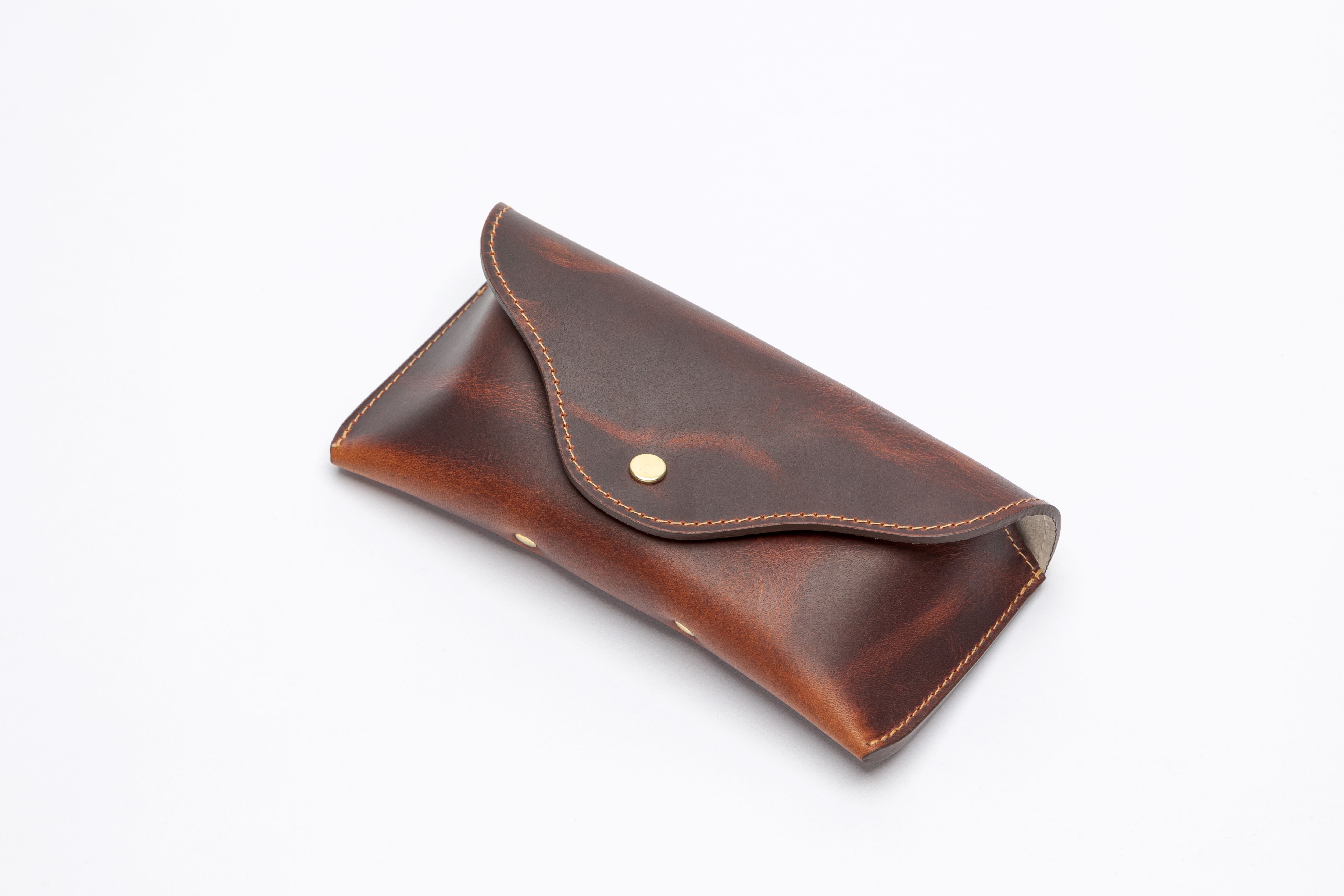 SUNGLASSES CASE
