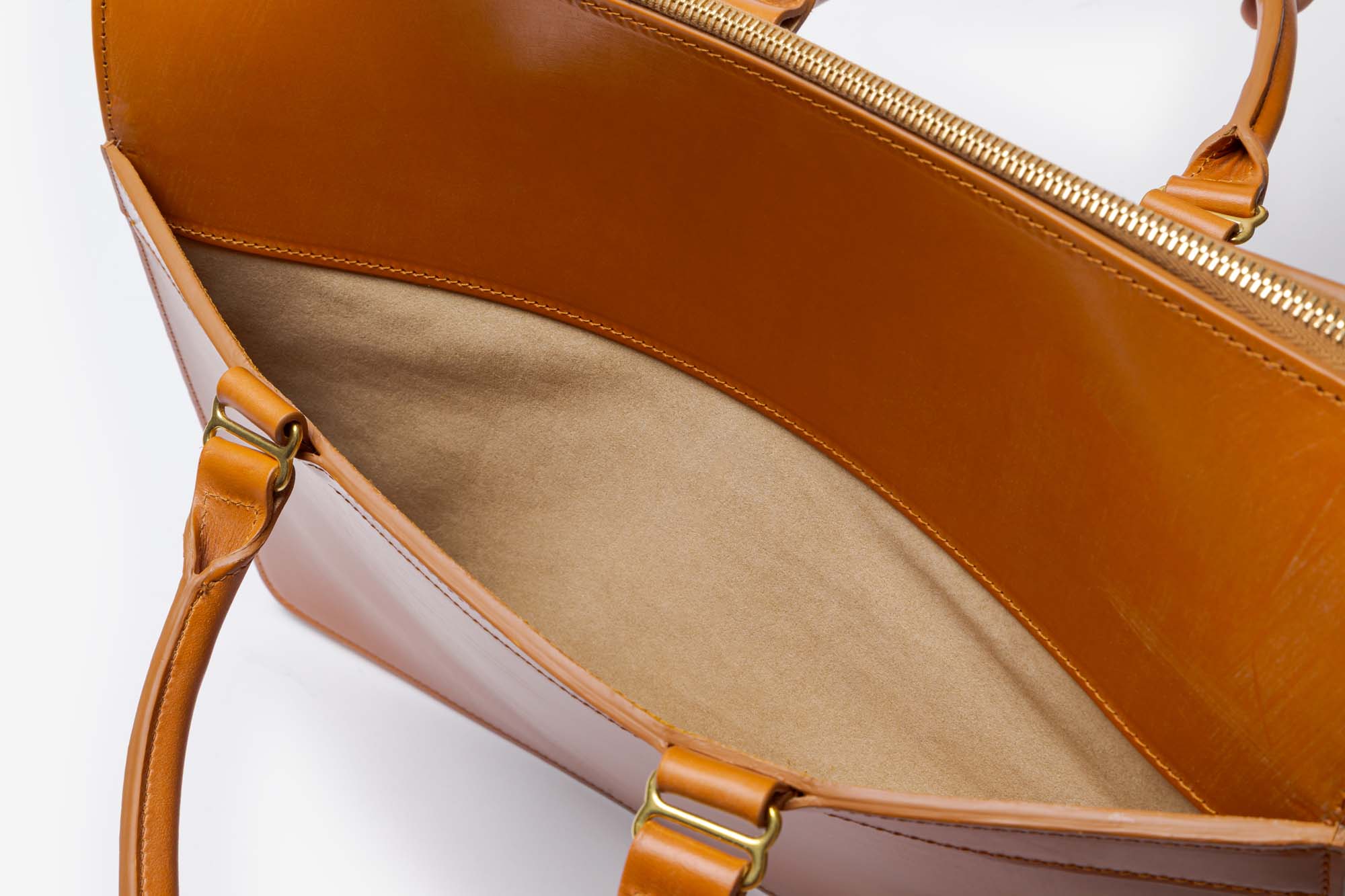 The Hale briefcase in Newton Tan - interior
