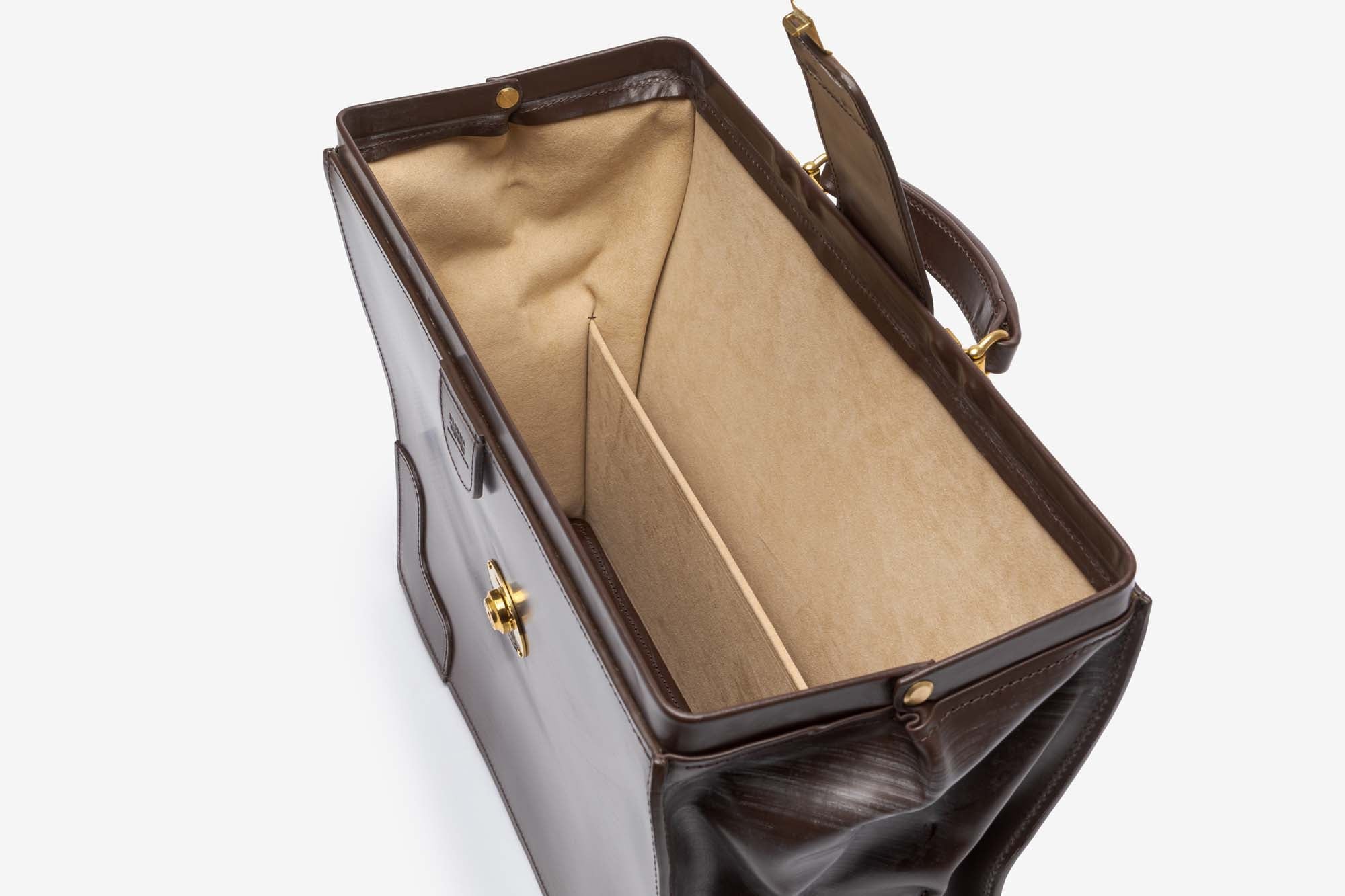 The Harvey briefcase in Brown - interior
