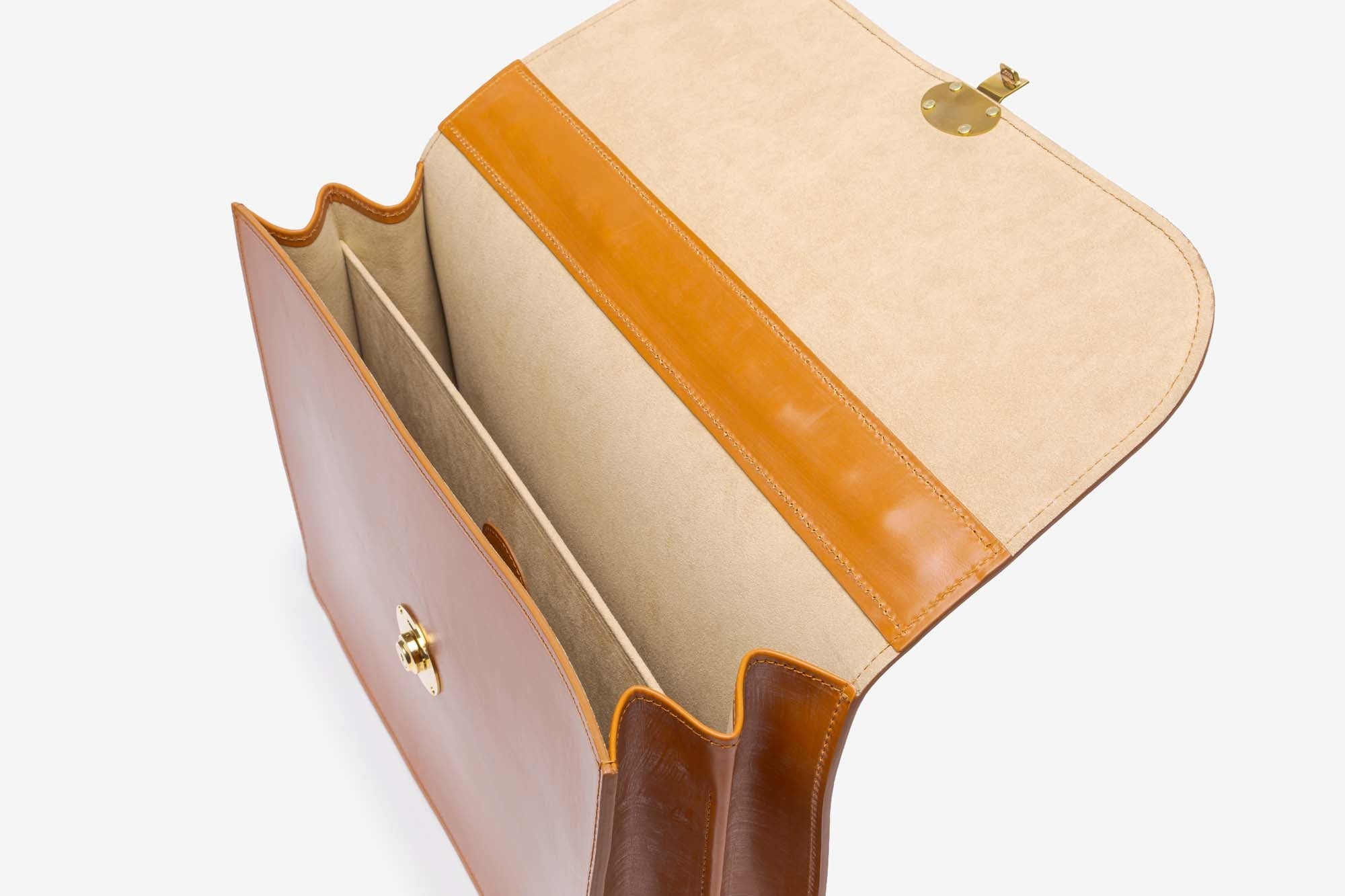 The Fleet briefcase in Newton Tan - interior