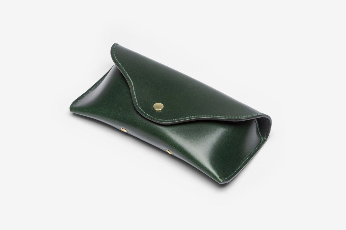 Bridle leather sunglasses case in Green