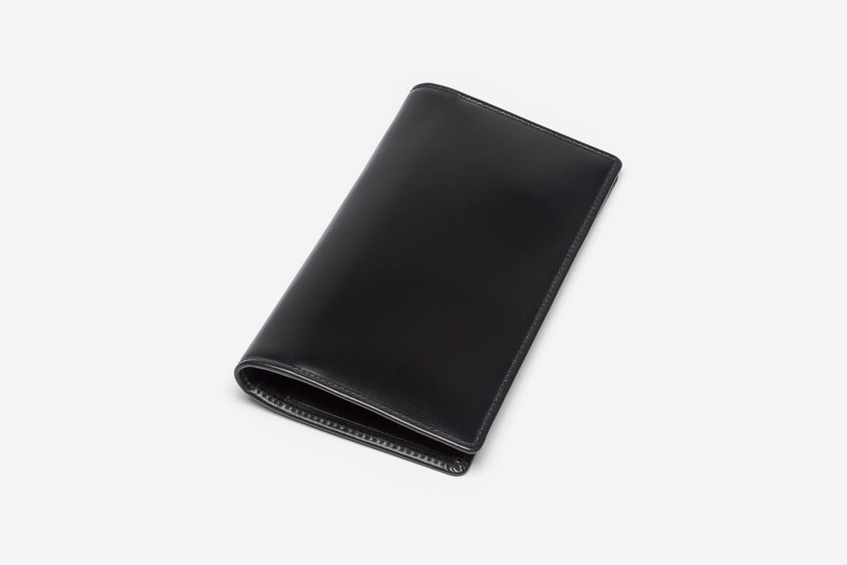 The Winterbourne jacket wallet in Black