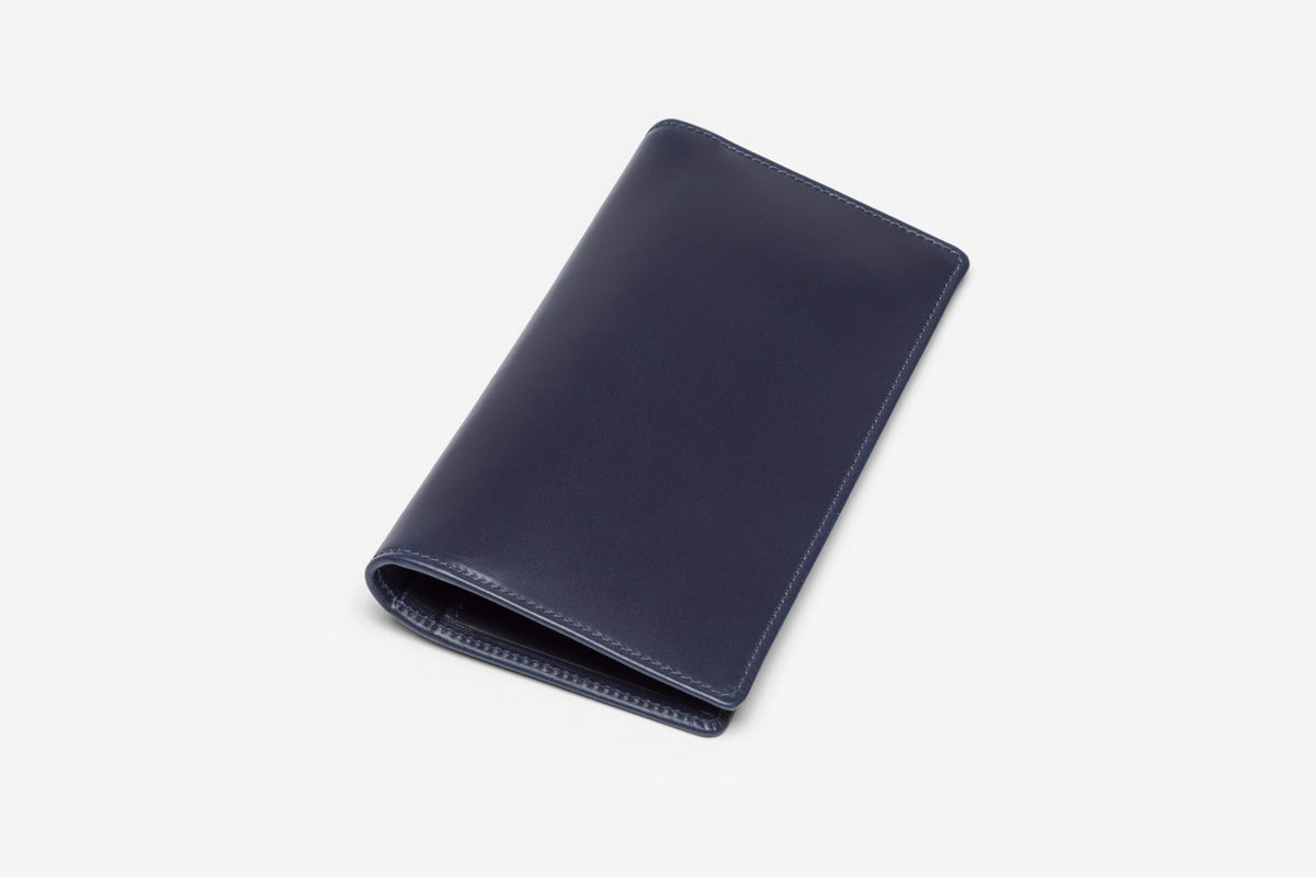 The Winterbourne jacket wallet in Navy